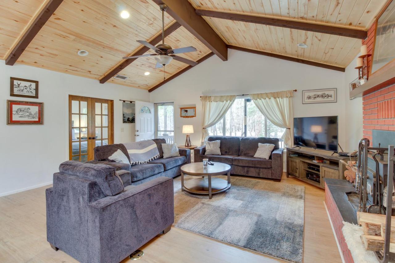 Updated Country Club Cabin, Near Golfing And Hiking! Indian Pine Exteriör bild